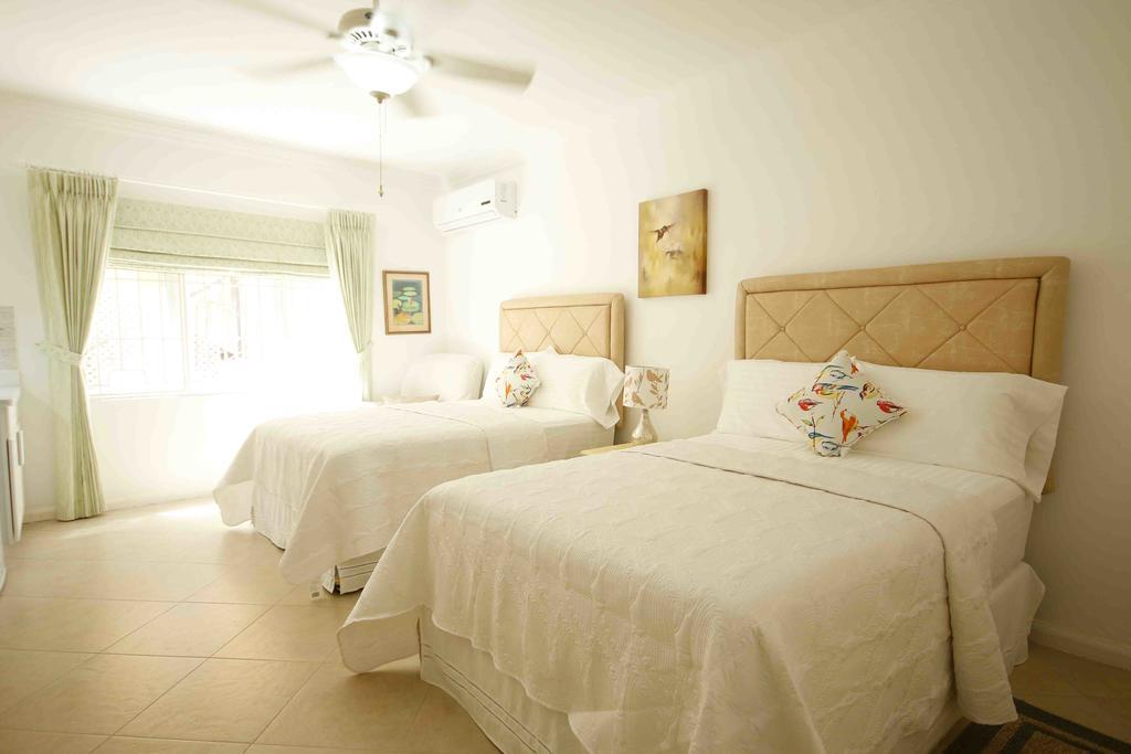 Cattleya Luxury Suites Kingston Kültér fotó