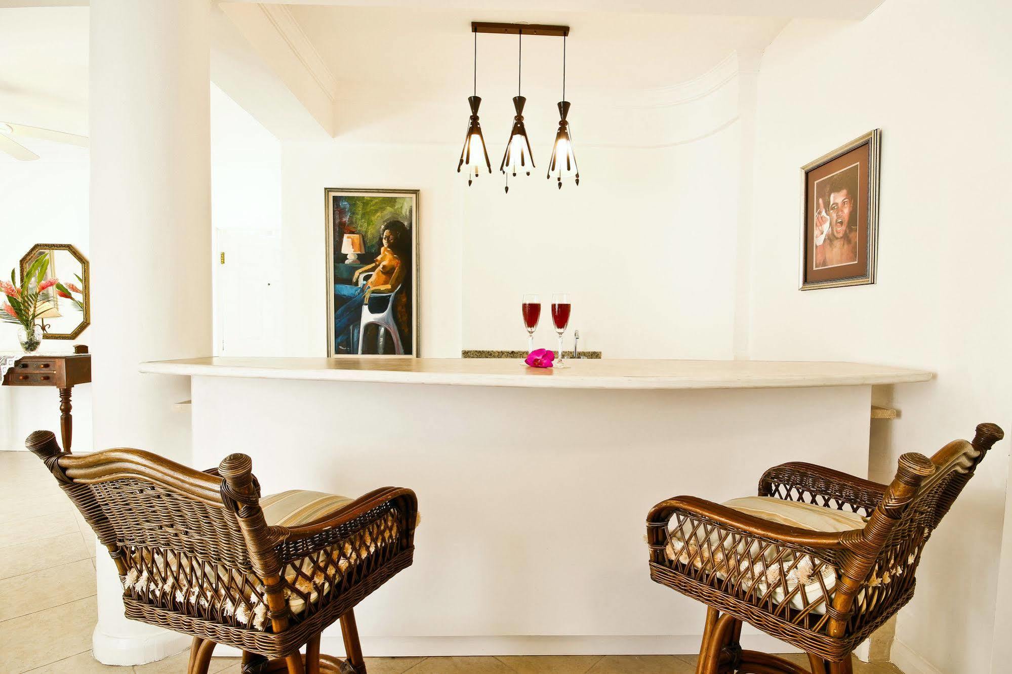 Cattleya Luxury Suites Kingston Kültér fotó